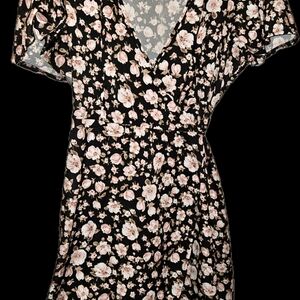 SHEIN FLORAL/ BLACK HIGH LOW DRESS SIZE 4X